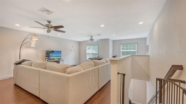 86 ARBOR OAKS DRIVE, Sarasota, FL 34232