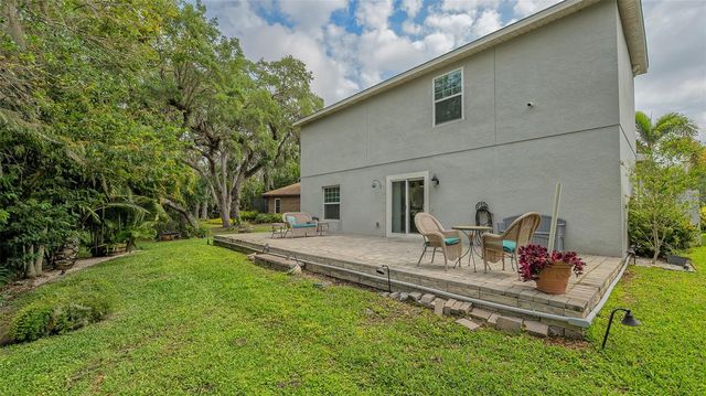 86 ARBOR OAKS DRIVE, Sarasota, FL 34232