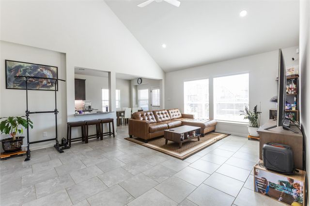 270 Little Dog Drive, Montgomery, TX 77356