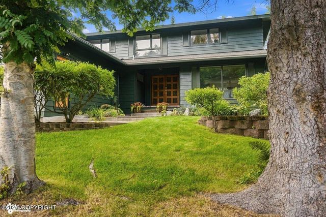 3412 Stanford Drive, Anchorage, AK 99508