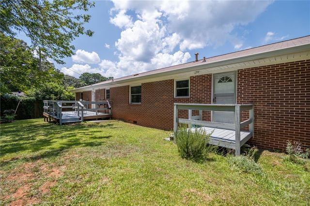 130 Biscayne Drive, Athens, GA 30606