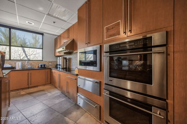 2110 W TALLGRASS Trail 132, Phoenix, AZ 85085