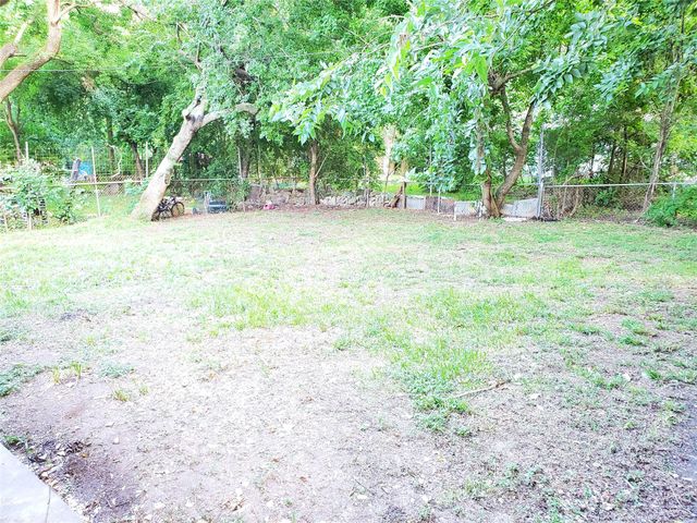 5318 Doulton Drive, Houston, TX 77033