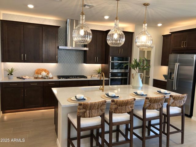 9979 W MONTEREY Way, Avondale, AZ 85392