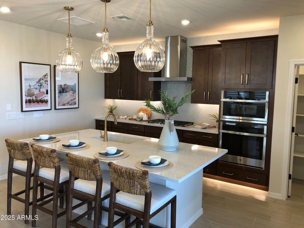 9979 W MONTEREY Way, Avondale, AZ 85392 — photo 2