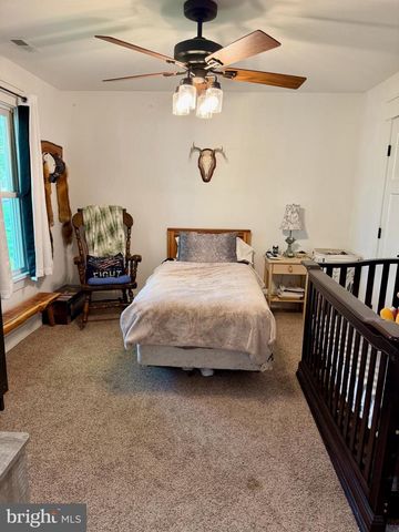 943 SACKETTSFORD RD, Warminster, PA 18974