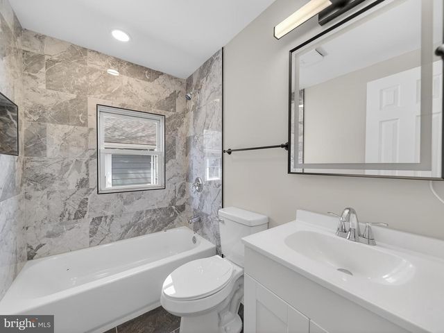 5919 ADDISON RD, Capitol Heights, MD 20743