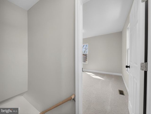 5919 ADDISON RD, Capitol Heights, MD 20743