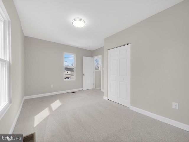 5919 ADDISON RD, Capitol Heights, MD 20743