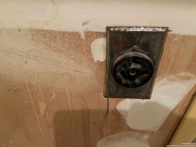 12222 stoney, San Antonio, TX 78247