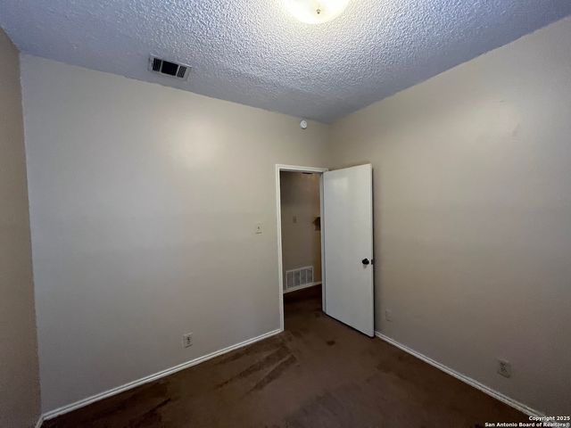 12222 stoney, San Antonio, TX 78247