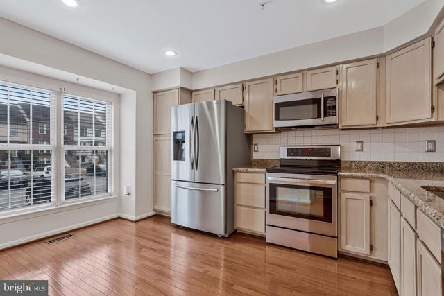 7951 HEATHER MIST DR, Severn, MD 21144