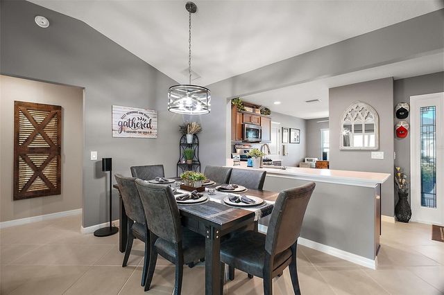 5754 SHEALY AVENUE, The Villages, FL 32163