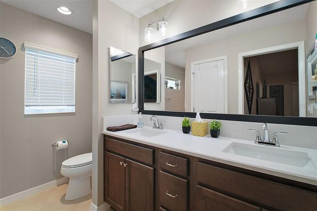 5754 SHEALY AVENUE, The Villages, FL 32163