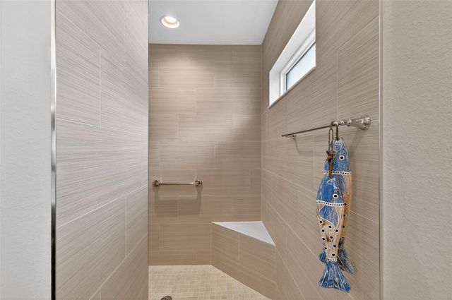 5754 SHEALY AVENUE, The Villages, FL 32163