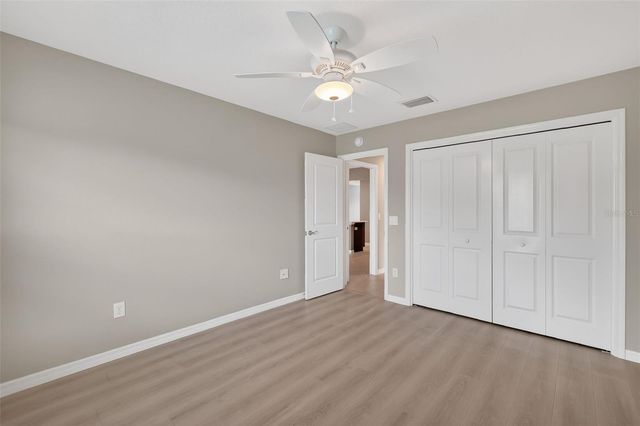 5754 SHEALY AVENUE, The Villages, FL 32163