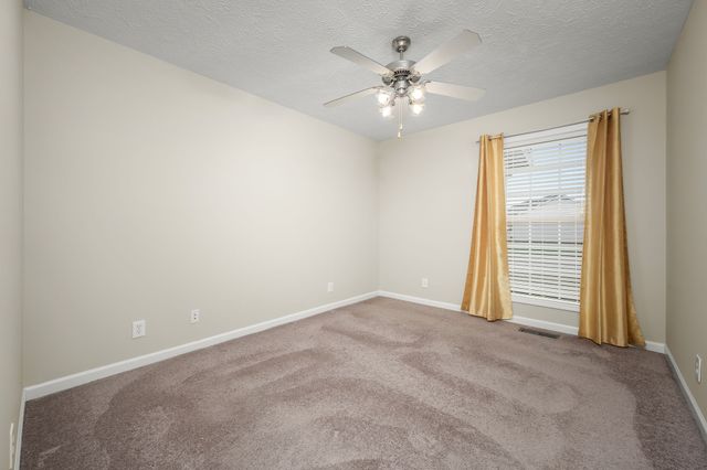 109 WILLIAMSBURG BLVD, Tullahoma, TN 37388