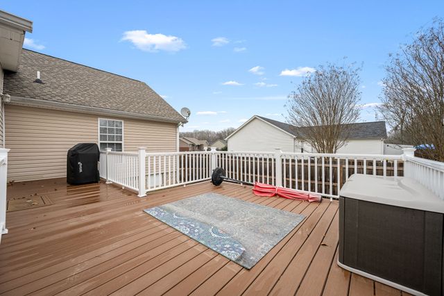 109 WILLIAMSBURG BLVD, Tullahoma, TN 37388