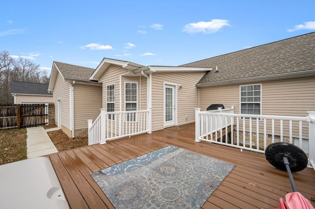 109 WILLIAMSBURG BLVD, Tullahoma, TN 37388