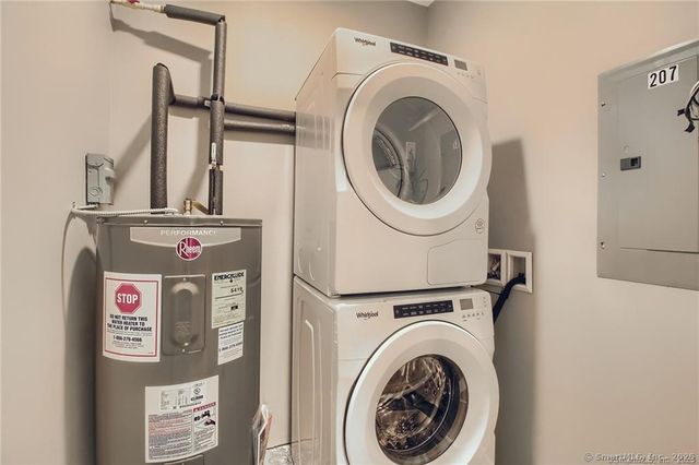 9 Steele Boulevard 204, Berlin, CT 06037