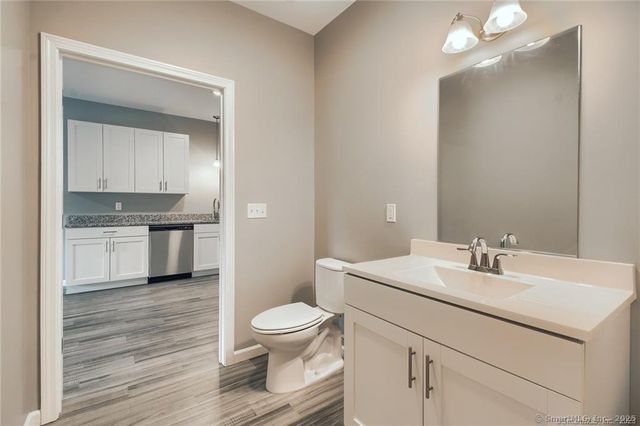 9 Steele Boulevard 204, Berlin, CT 06037