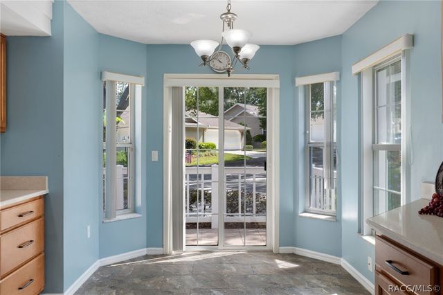 1615 N Foxboro Loop, Crystal River, FL 34429
