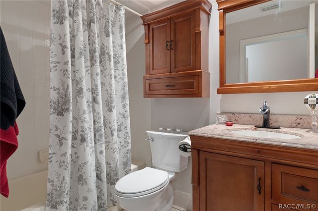 1615 N Foxboro Loop, Crystal River, FL 34429
