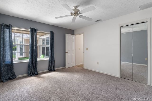 1615 N Foxboro Loop, Crystal River, FL 34429