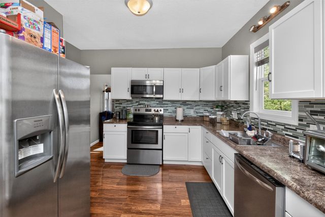 1342 Harrison Avenue, Des Moines, IA 50314