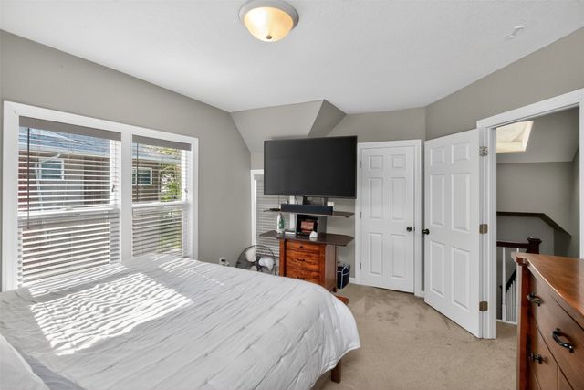 1342 Harrison Avenue, Des Moines, IA 50314