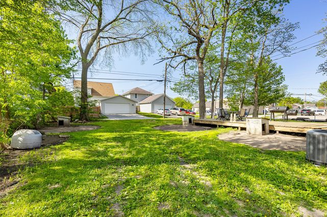 1342 Harrison Avenue, Des Moines, IA 50314