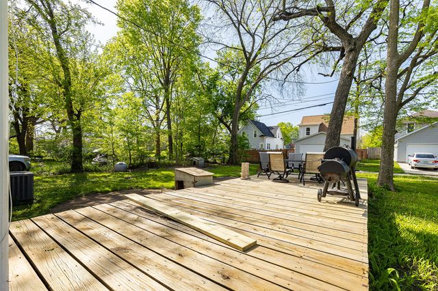1342 Harrison Avenue, Des Moines, IA 50314