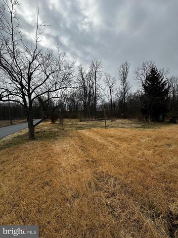 40 FORREST RD, Honey Brook, PA 19344