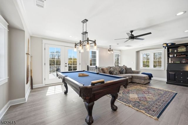 1074 Colfax Ave, Pompton Lakes Boro, NJ 07442