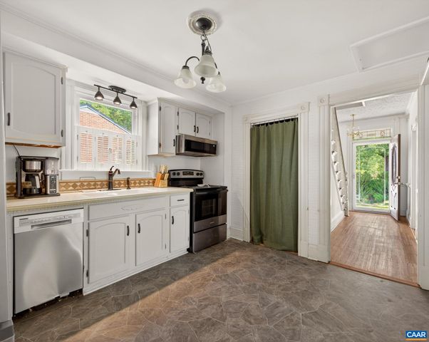 315 WRIGHT ST, Gordonsville, VA 22942