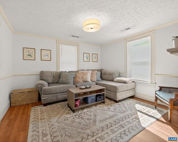 315 WRIGHT ST, Gordonsville, VA 22942