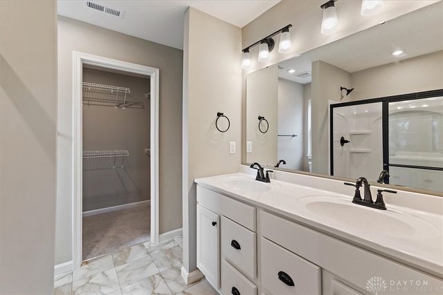 538 Iris Drive, Yellow Springs Vlg, OH 45387