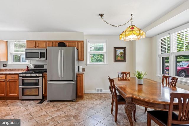 340 MADISON AVE, Moorestown, NJ 08057