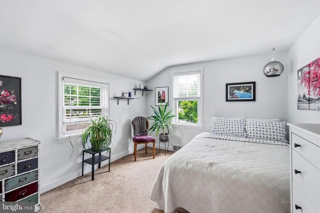 340 MADISON AVE, Moorestown, NJ 08057