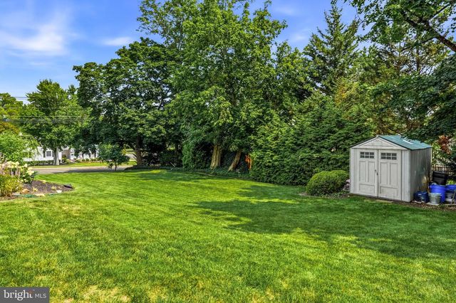 340 MADISON AVE, Moorestown, NJ 08057