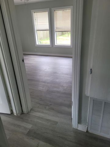 2325 Butler Drive, Orange, TX 77630