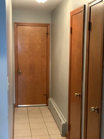 156 Eastview Ave, Somerset, MA 02726