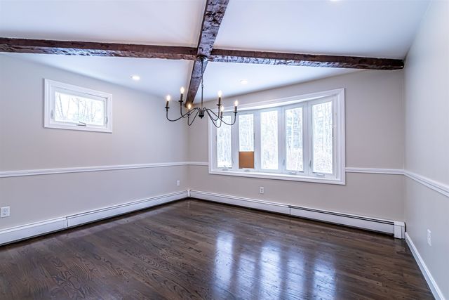 52 Whittier Street, Newton, NH 03858