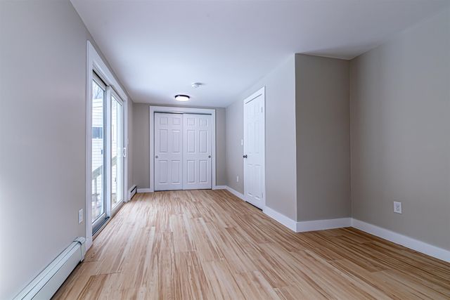 52 Whittier Street, Newton, NH 03858