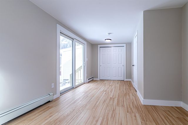 52 Whittier Street, Newton, NH 03858