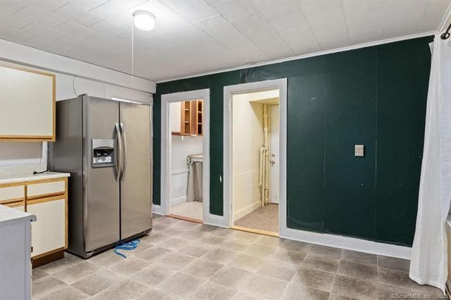 71 Blackhall Street, New London, CT 06320