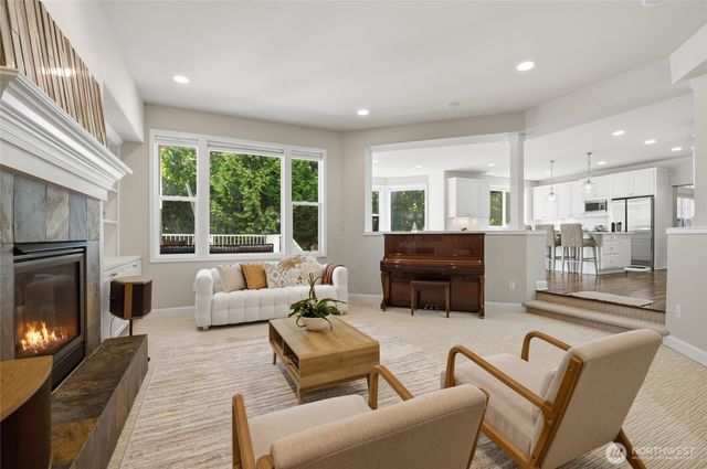 1426 235th Place SE, Sammamish, WA 98075