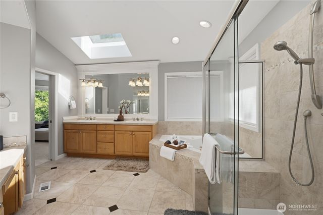 1426 235th Place SE, Sammamish, WA 98075