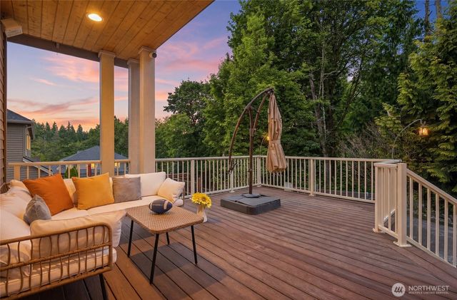 1426 235th Place SE, Sammamish, WA 98075