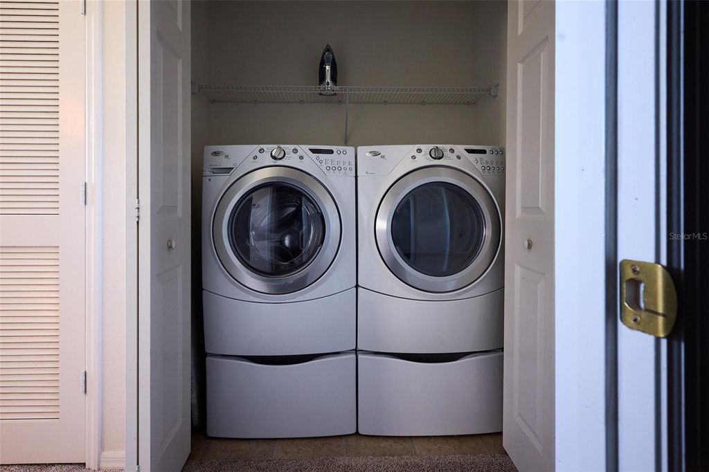 Image 23 of property listing at 2016 SUNSET MEADOW DRIVE, Clearwater, FL 33763